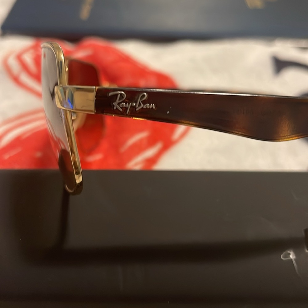 Ray Ban - Picture 2 of 4